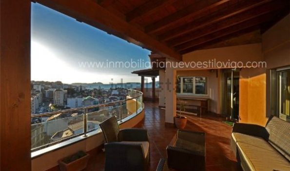 Espectaculares vistas desde la gran terraza de este ático en C/ Tomás Alonso-Vigo_zona Bouzas