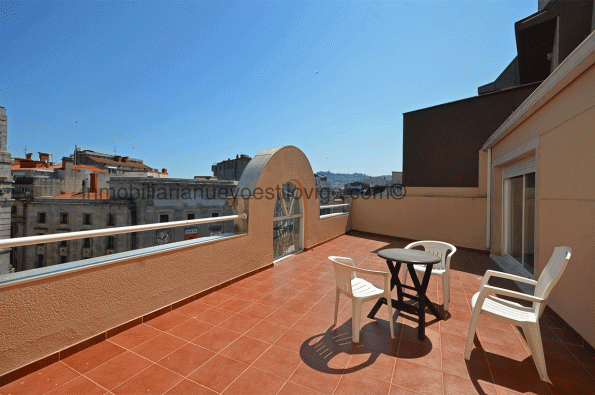 Amplio apartamento de 2 dormitorios con impresionante terraza en C/Príncipe-Vigo_zona centro