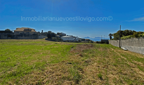 Estupenda parcela edificable de suelo urbano con superficie de 1.693m², sobre la playa de O Portiño, Sayanes-Vigo_zona playas