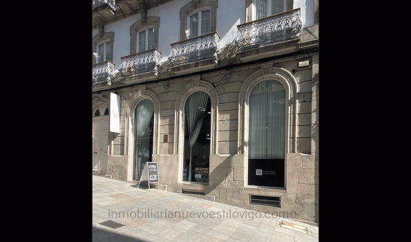 Local Comercial a pie de calle situado en edificio histórico, C/ Gamboa-Vigo_zona casco vello