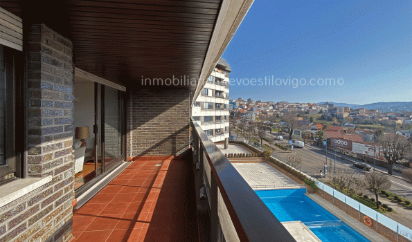 Amplio y soleado apartamento de un dormitorio, con garaje, C/ Zamora-Vigo_Zona Gran Vía/Traviesas