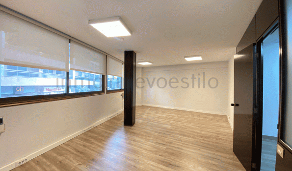 Impecable oficina de 80 m2, C/ Alvaro Cunqueiro-Vigo_zona plaza de la Independencia