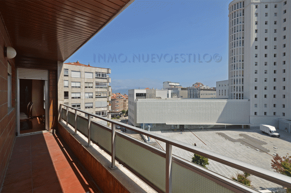 Vivienda totalmente exterior, con dos terrazas, garaje y trastero, C/ Padre Feijóo-Vigo_zona Plaza de España